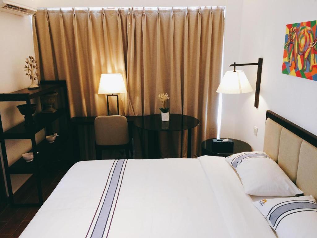 Sky City Hotel Vientiane Extérieur photo